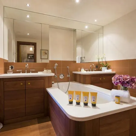Chalet 5-br E Parcheggio Апартаменты *